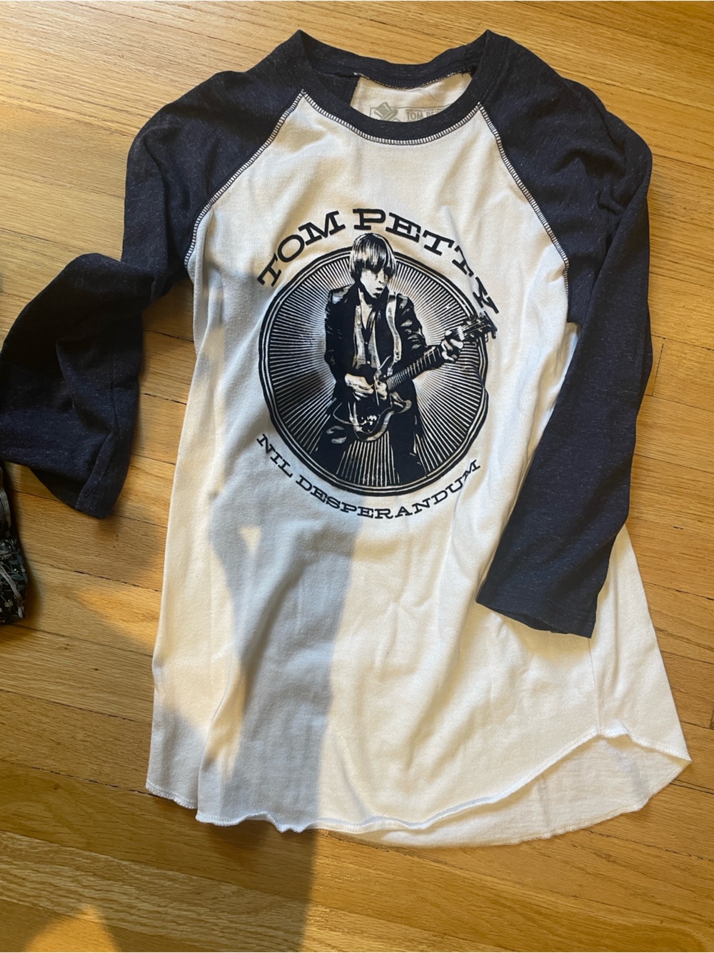 Tom Petty Tees & Mug - Picture 4 of 16